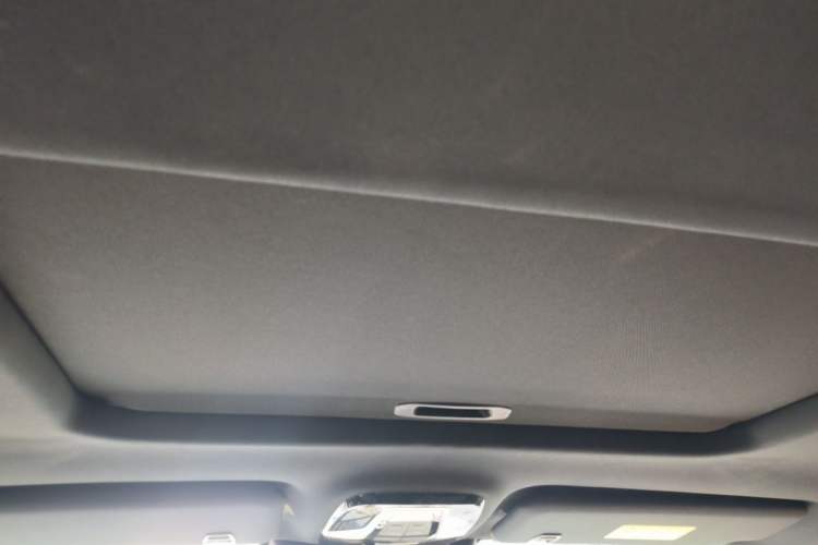 Used 212 T01 2025 2.0T Changfeng Headliner