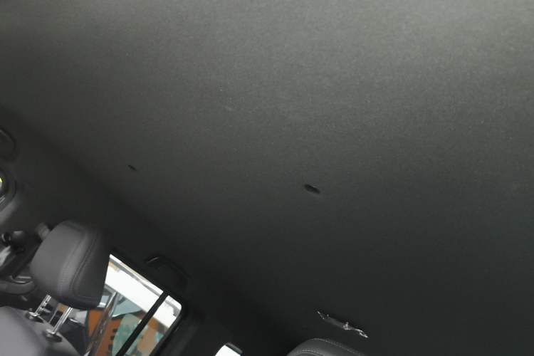 Used 212 T01 2025 2.0T Changfeng Headliner