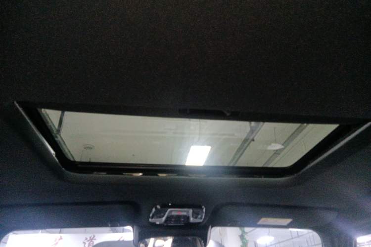 Used 212 T01 2025 2.0T Changfeng Headliner