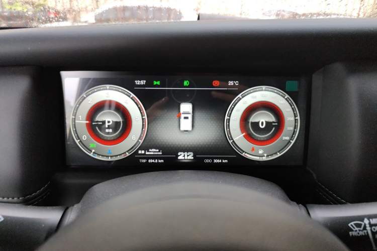 Used 212 T01 2025 Model 2.0T Diesel Instrument Cluster