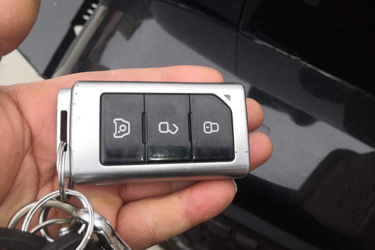 Used 212 T01 2025 2.0T Changfeng Interior 1
