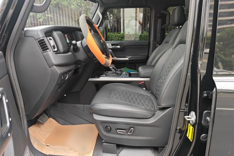 Used 212 T01 2025 2.0T Changfeng Left Front Seat