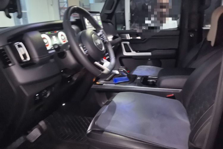 Used 212 T01 2025 2.0T Changfeng Left Front Seat