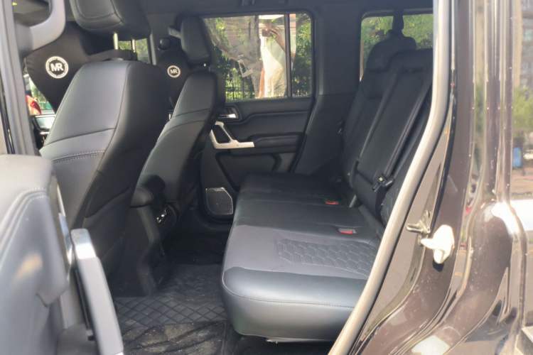 Used 212 T01 2025 2.0T Changfeng Left Rear Seat