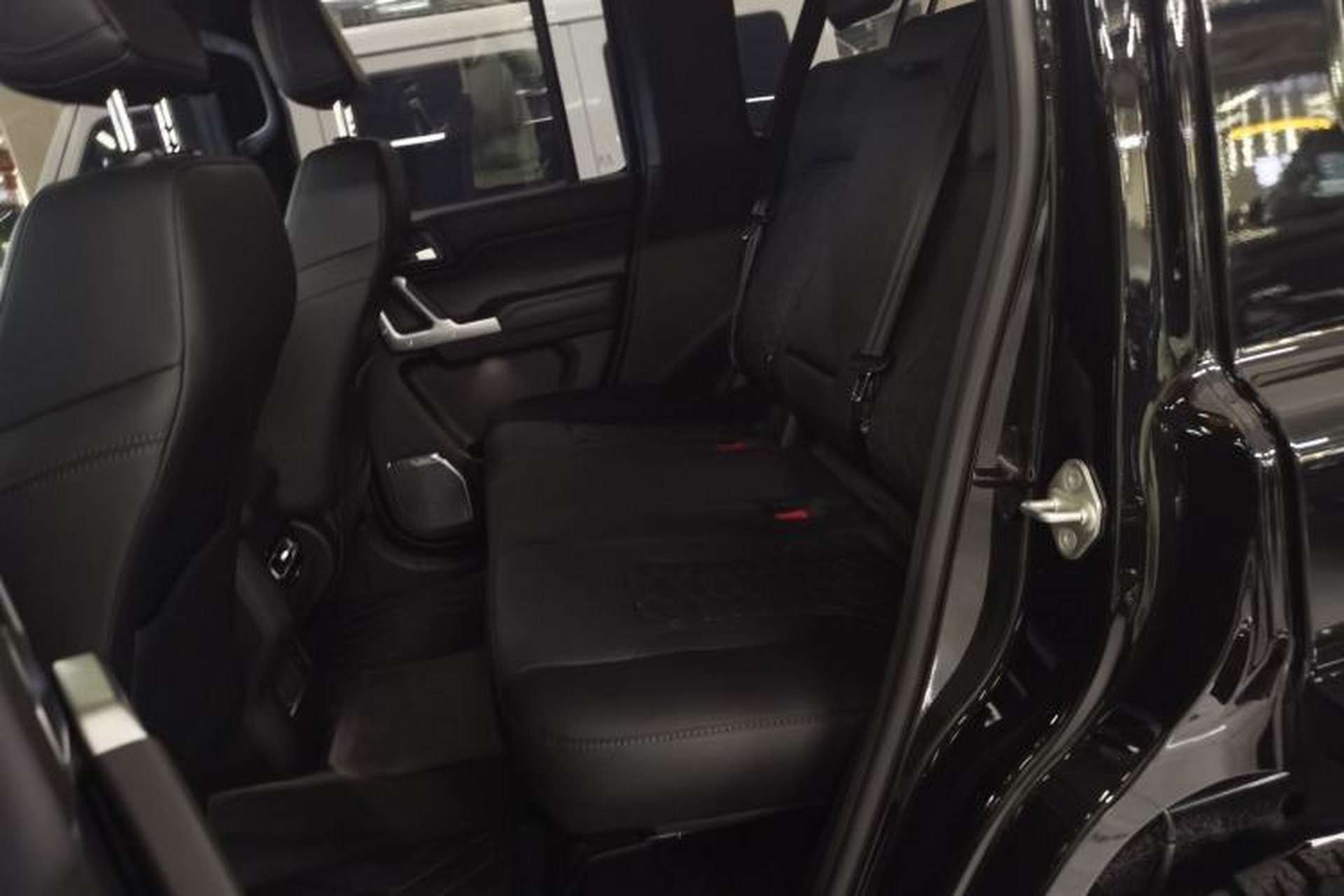Used 212 T01 2025 2.0T Changfeng Left Rear Seat