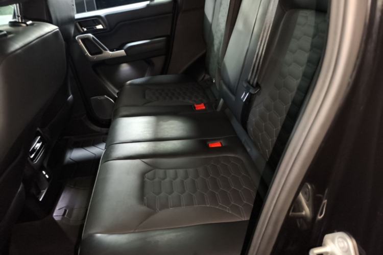 Used 212 T01 2025 2.0T Changfeng Left Rear Seat