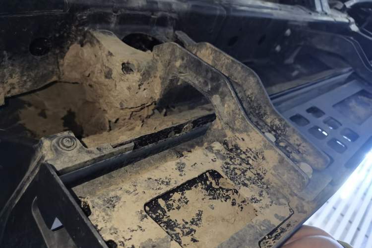 Used 212 T01 2025 2.0T Changfeng Left Side Sill