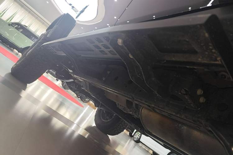Used 212 T01 2025 2.0T Changfeng Left Side Sill