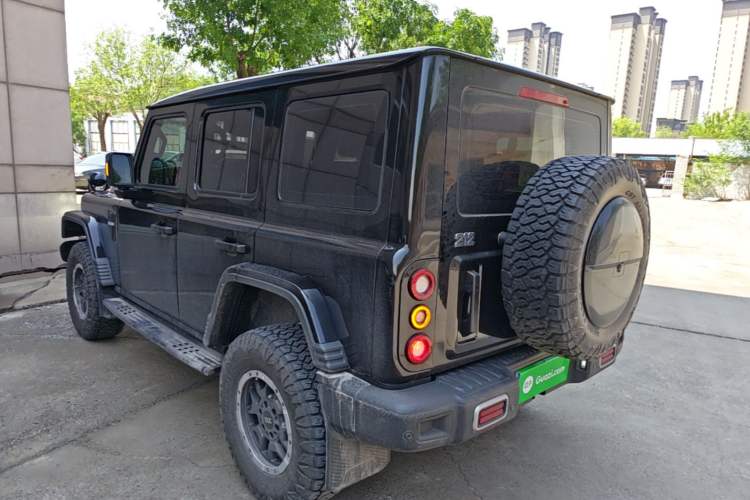 Used 212 T01 2025 2.0T Changfeng Rear Left 45 Deg