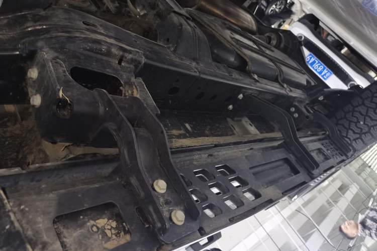 Used 212 T01 2025 2.0T Changfeng Right Side Sill