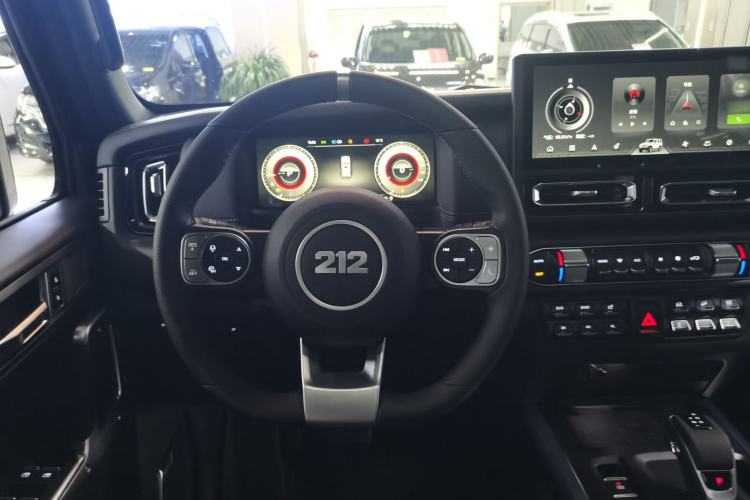 Used 212 T01 2025 2.0T Changfeng Steering Wheel