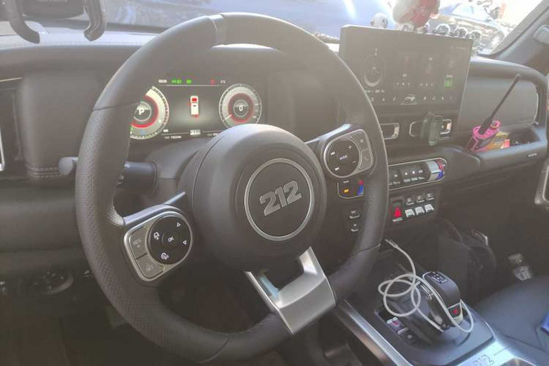 Used 212 T01 2025 2.0T Changfeng Steering Wheel