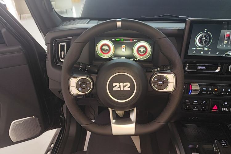 Used 212 T01 2025 2.0T Changfeng Steering Wheel