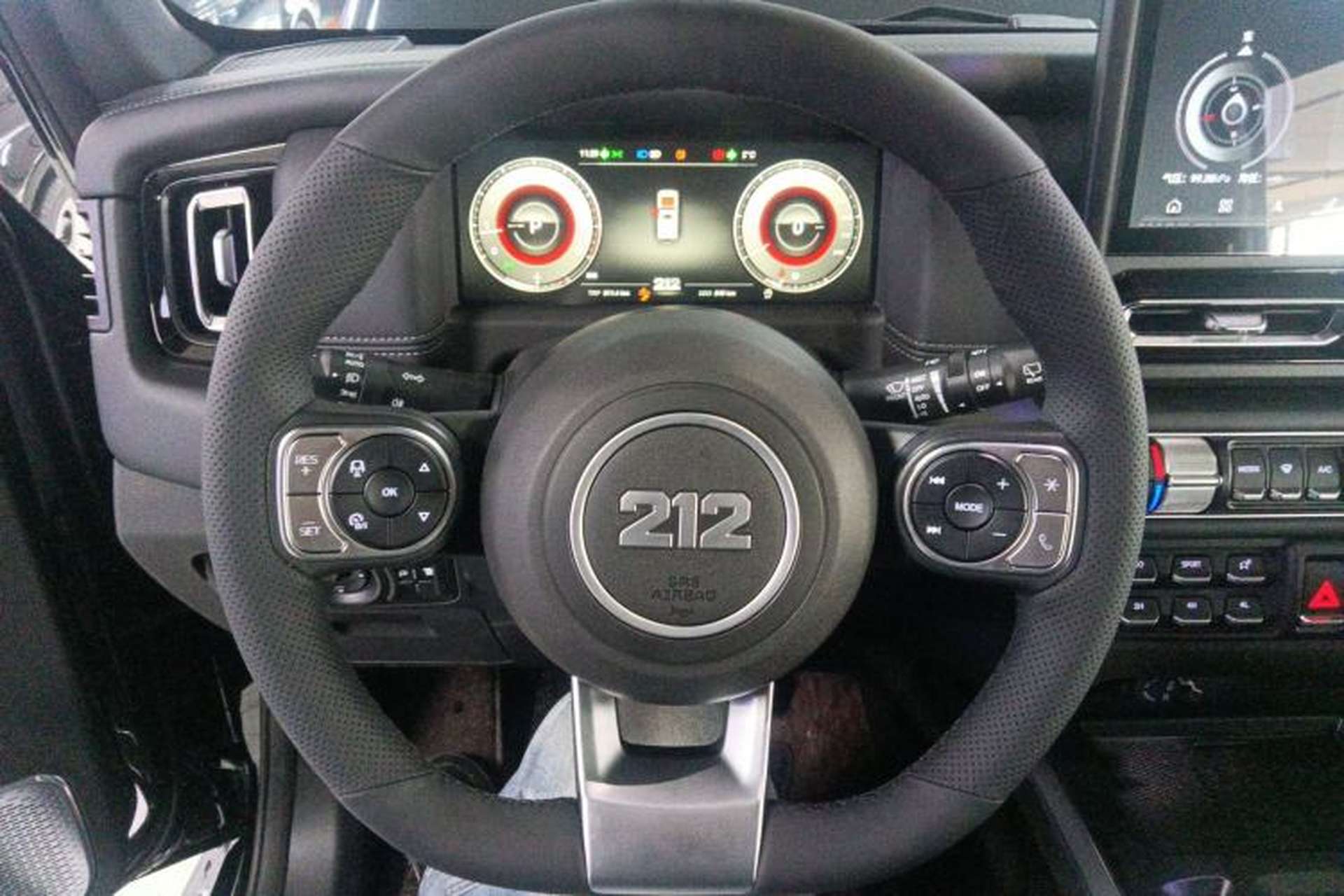 Used 212 T01 2025 2.0T Changfeng Steering Wheel