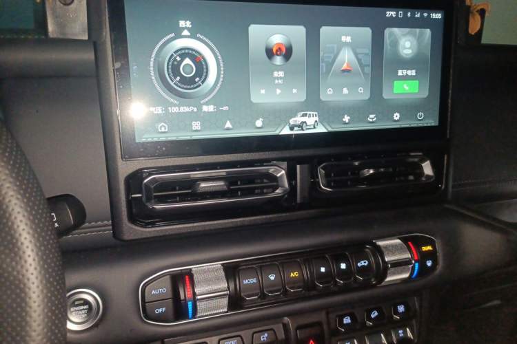 Used 212 T01 2025 2.0T Changfeng Audio And AC Panel
