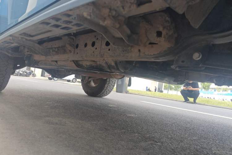 Used 212 T01 2025 2.0T Changfeng Chassis Front Right