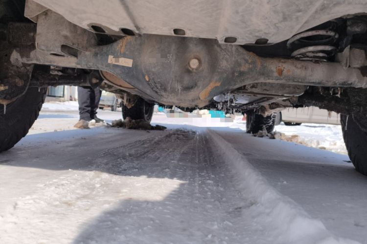 Used 212 T01 2025 2.0T Changfeng Chassis Rear