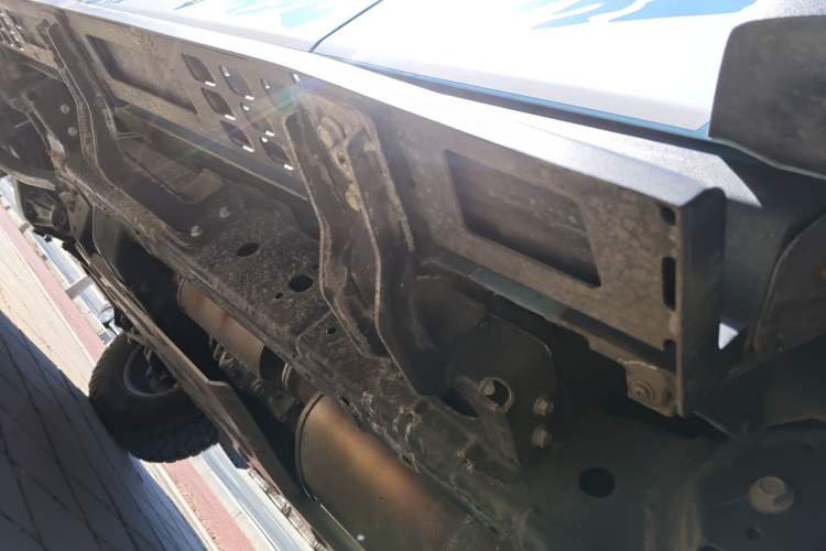 Used 212 T01 2025 2.0T Changfeng Chassis Rear Left