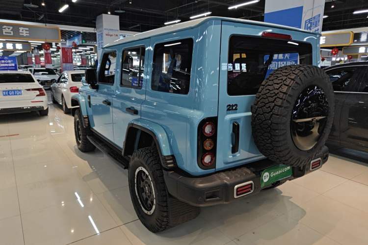 Used 212 T01 2025 2.0T Changfeng Exterior 2
