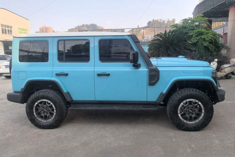 Used 212 T01 2025 2.0T Changfeng Exterior 2