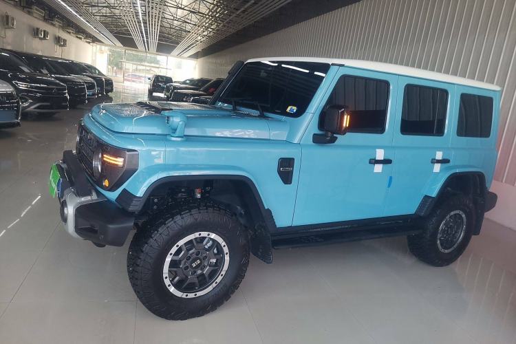 Used 212 T01 2025 2.0T Changfeng Exterior 3