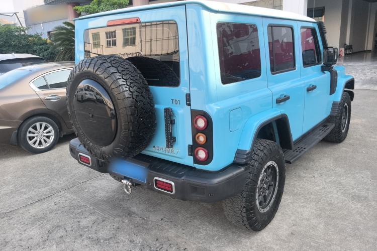 Used 212 T01 2025 2.0T Changfeng Exterior 3
