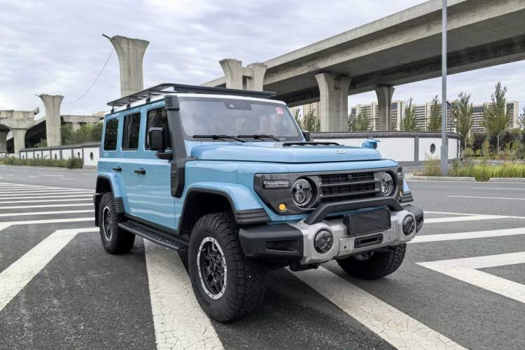 Used 212 T01 2025 2.0T Changfeng Exterior 3