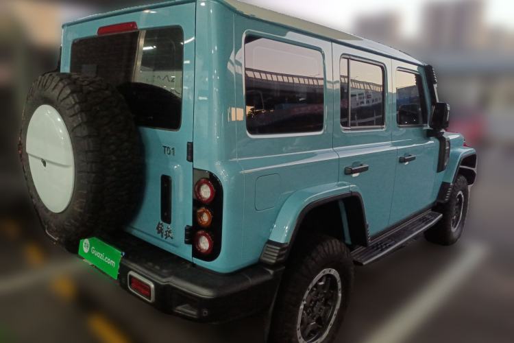 Used 212 T01 2025 2.0T Changfeng Exterior 5