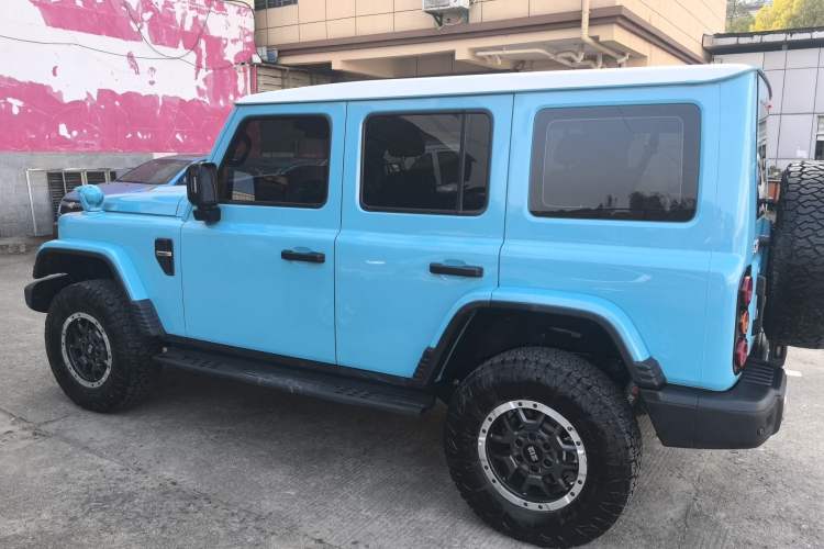 Used 212 T01 2025 2.0T Changfeng Exterior 5