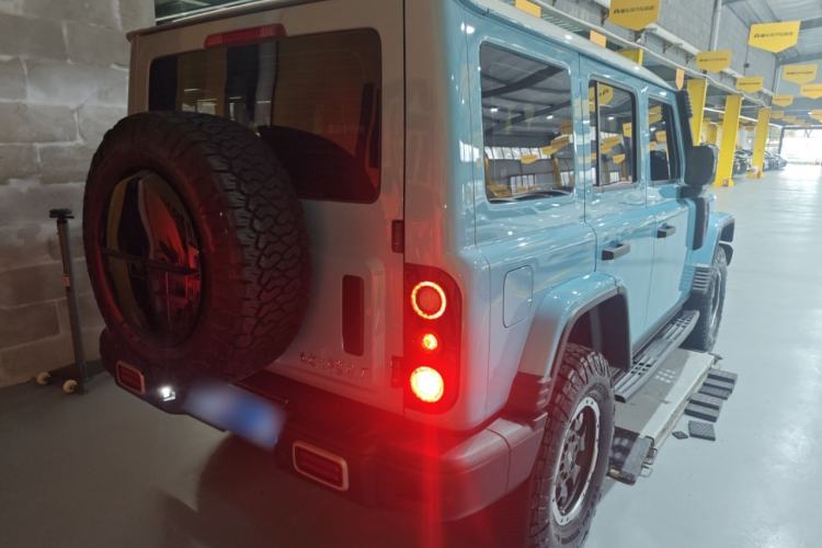 Used 212 T01 2025 2.0T Changfeng Exterior 5