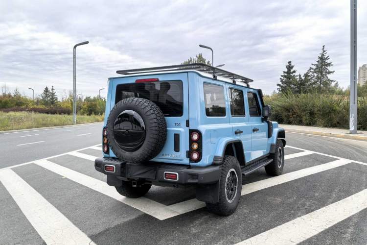Used 212 T01 2025 2.0T Changfeng Exterior 6