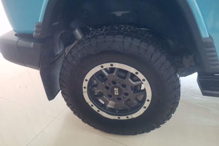Used 212 T01 2025 2.0T Changfeng Exterior 8