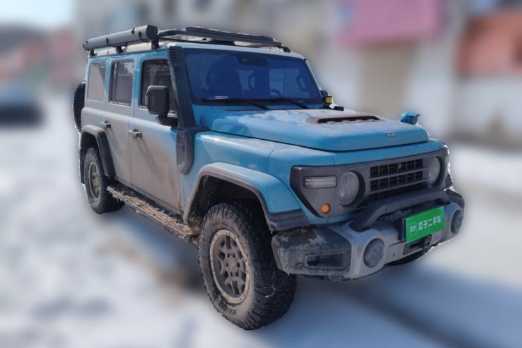 Used 212 T01 2025 2.0T Changfeng Front Right 45 Deg