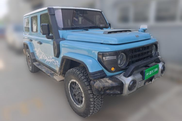 Used 212 T01 2025 2.0T Changfeng Front Right 45 Deg