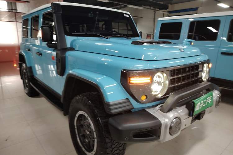 Used 212 T01 2025 2.0T Changfeng Front Right 45 Deg