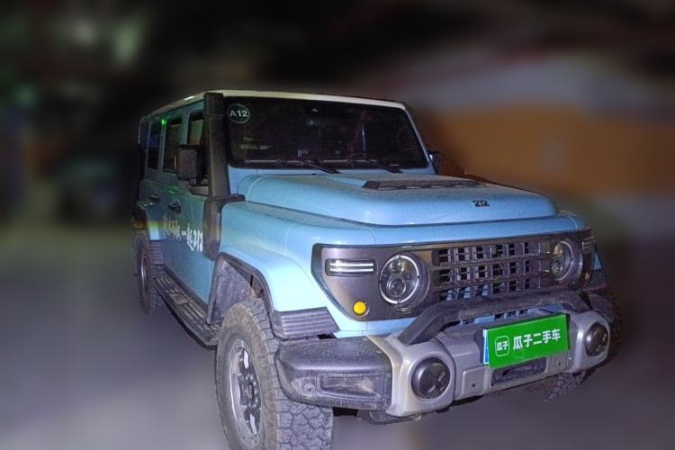 Used 212 T01 2025 2.0T Changfeng Front Right 45 Deg