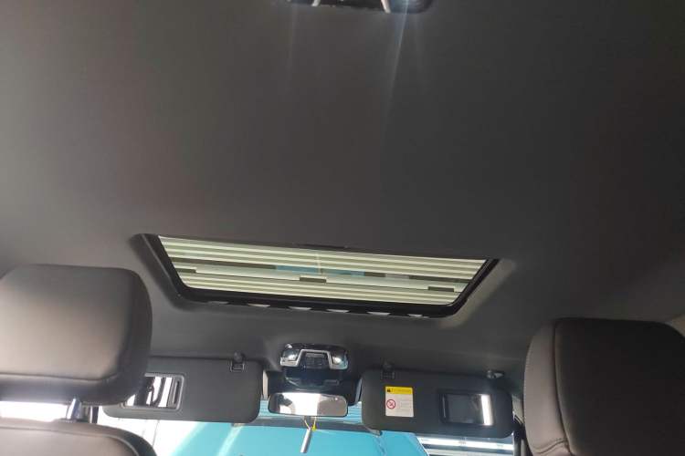 Used 212 T01 2025 2.0T Changfeng Headliner