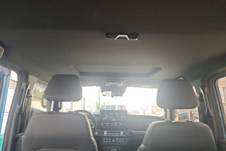 Used 212 T01 2025 2.0T Changfeng Headliner