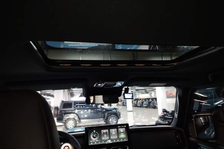 Used 212 T01 2025 2.0T Changfeng Headliner