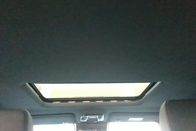 Used 212 T01 2025 2.0T Changfeng Headliner