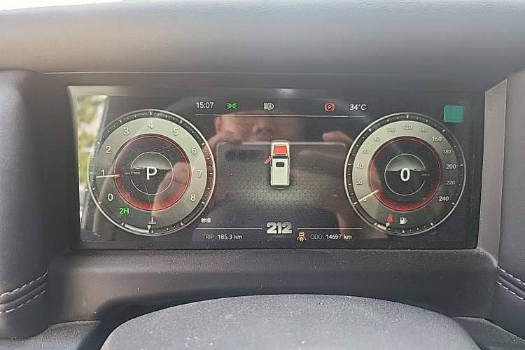 Used 212 T01 2025 2.0T Changfeng Instrument Cluster