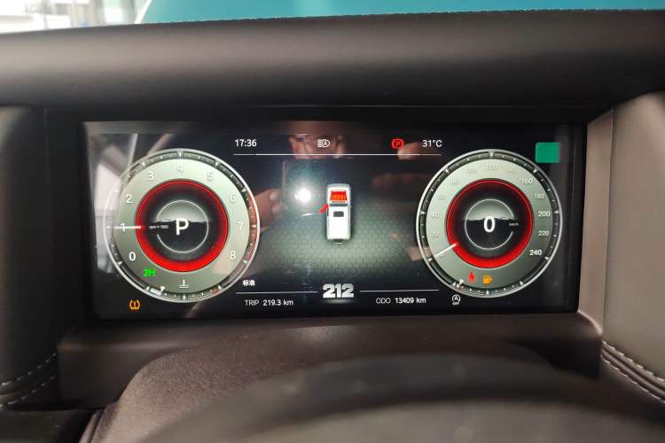 Used 212 T01 2025 2.0T Changfeng Instrument Cluster