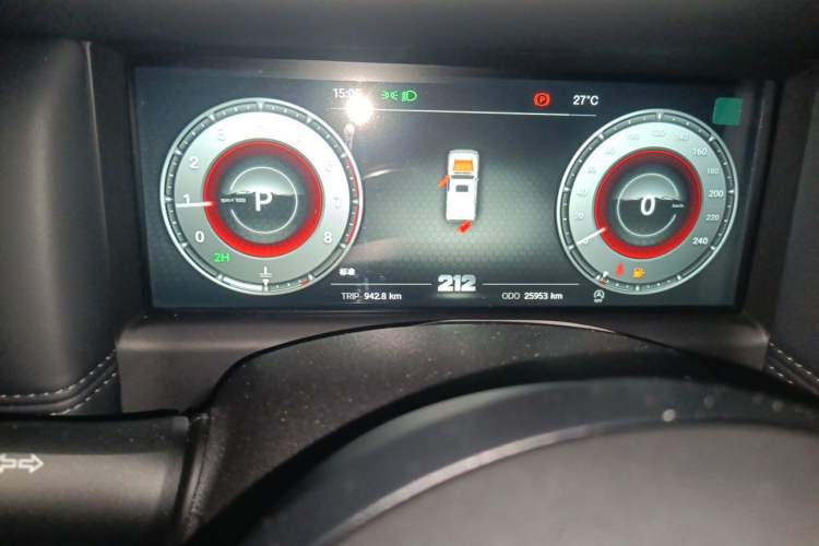 Used 212 T01 2025 2.0T Changfeng Instrument Cluster
