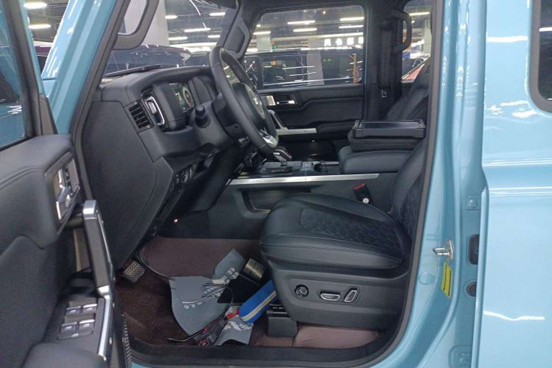 Used 212 T01 2025 2.0T Changfeng Left Front Seat
