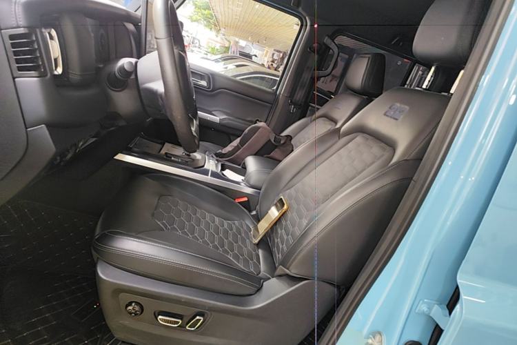 Used 212 T01 2025 2.0T Changfeng Left Front Seat