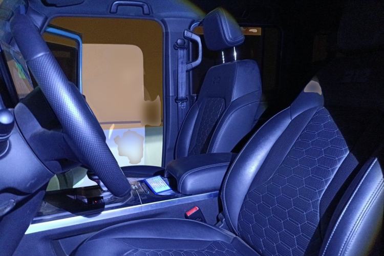 Used 212 T01 2025 2.0T Changfeng Left Front Seat