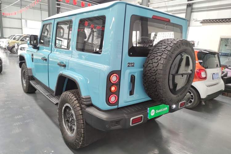 Used 212 T01 2025 2.0T Changfeng Rear Left 45 Deg