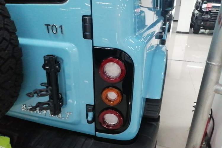 Used 212 T01 2025 2.0T Changfeng Right Rear Taillight