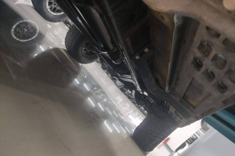 Used 212 T01 2025 2.0T Changfeng Right Side Sill