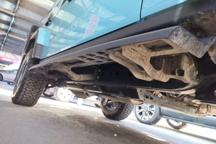 Used 212 T01 2025 2.0T Changfeng Right Side Sill